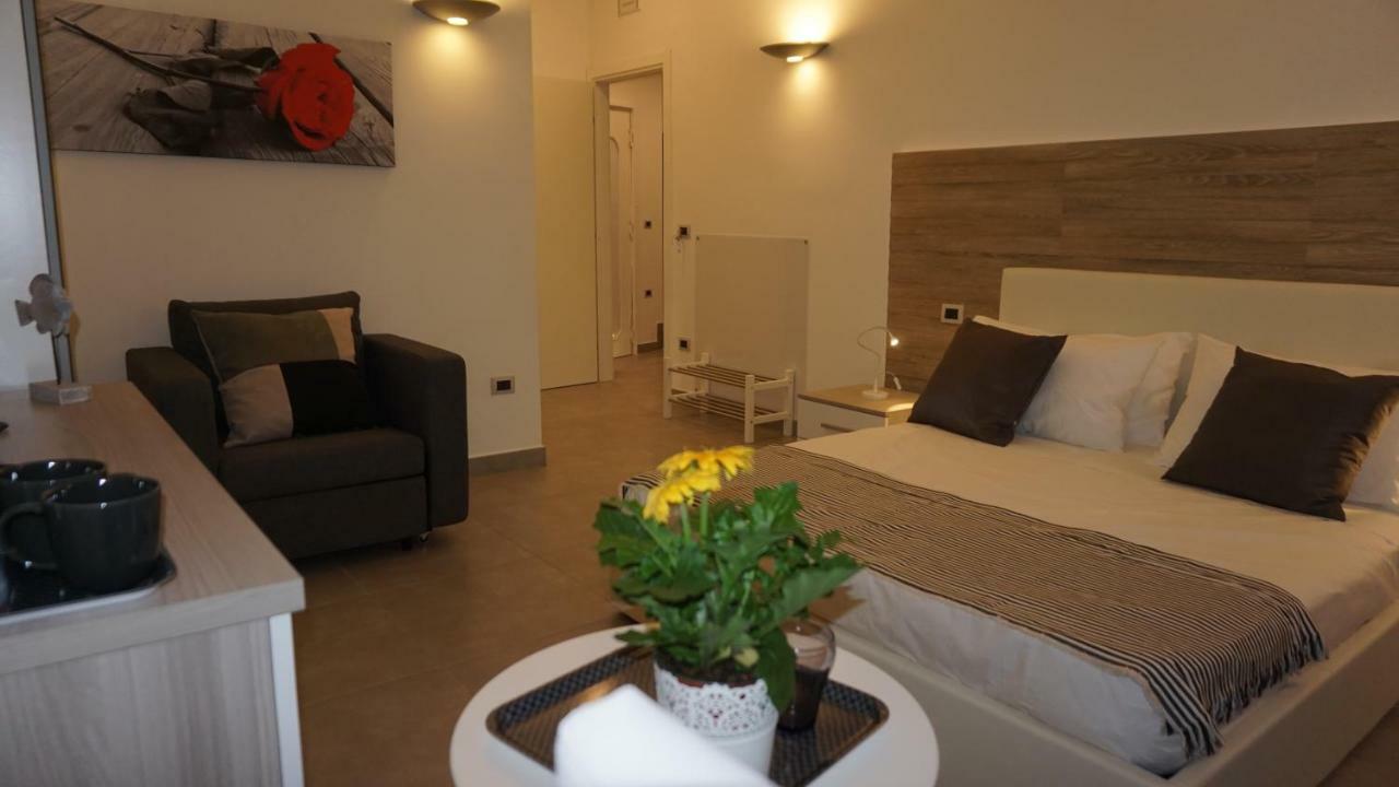 Myb Apartment Naples Luaran gambar