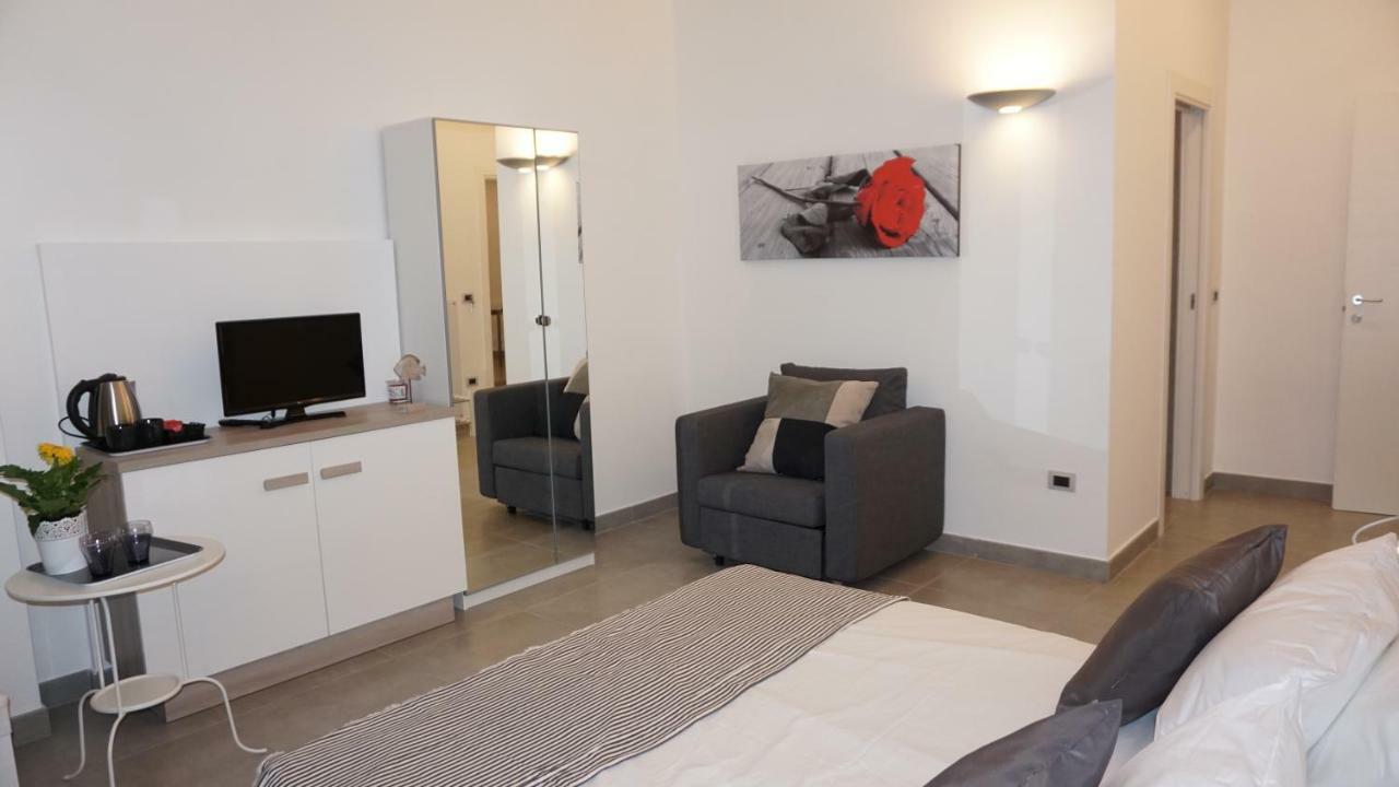 Myb Apartment Naples Luaran gambar